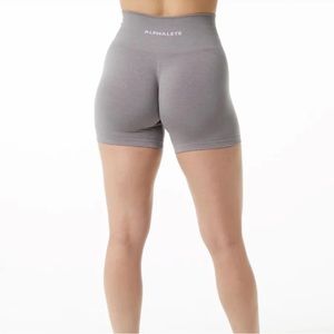 NWOT Alphalete Amplify, Shorts Color Storm Grey